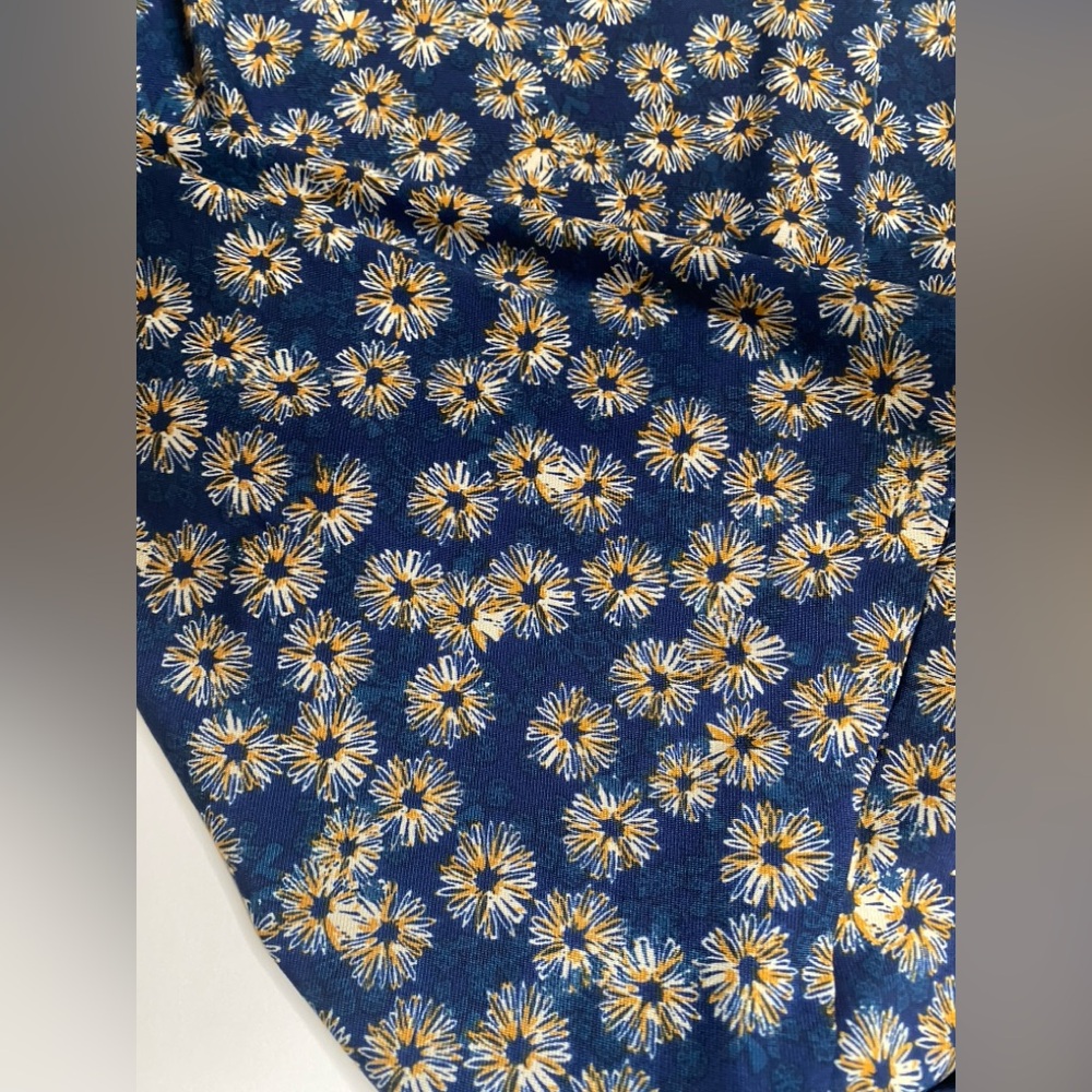 Lula Roe Elegant Blue Maxi Skirt with Floral Design size large - Picture 7 of 7